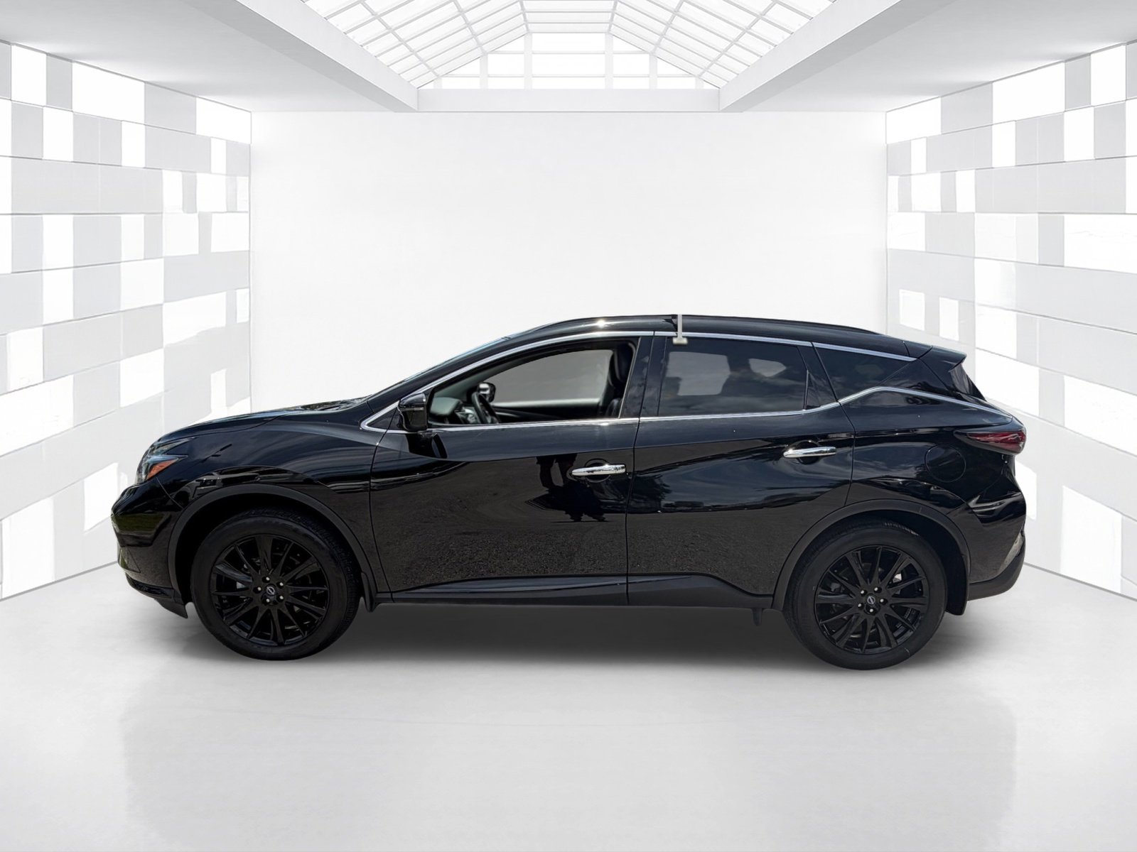 Used 2024 Nissan Murano SV w/ SV Midnight Edition Package FWD image 4