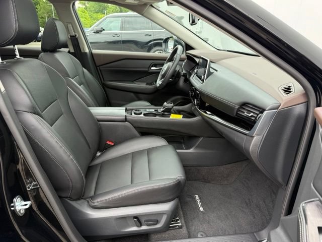 Used 2023 Nissan Rogue SL AWD/4WD image 29