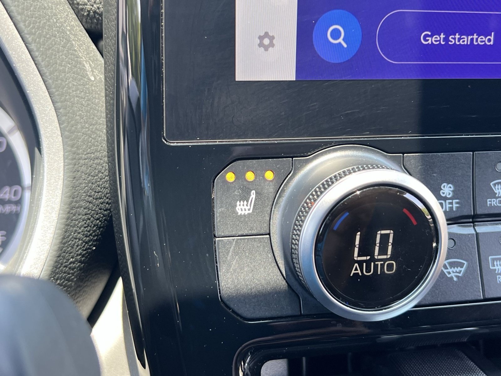 Used 2024 Toyota Highlander XLE AWD/4WD image 37