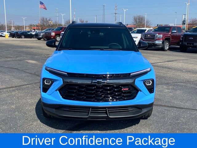Certified 2024 Chevrolet TrailBlazer RS w/ Driver Confidence Package AWD/4WD image 2