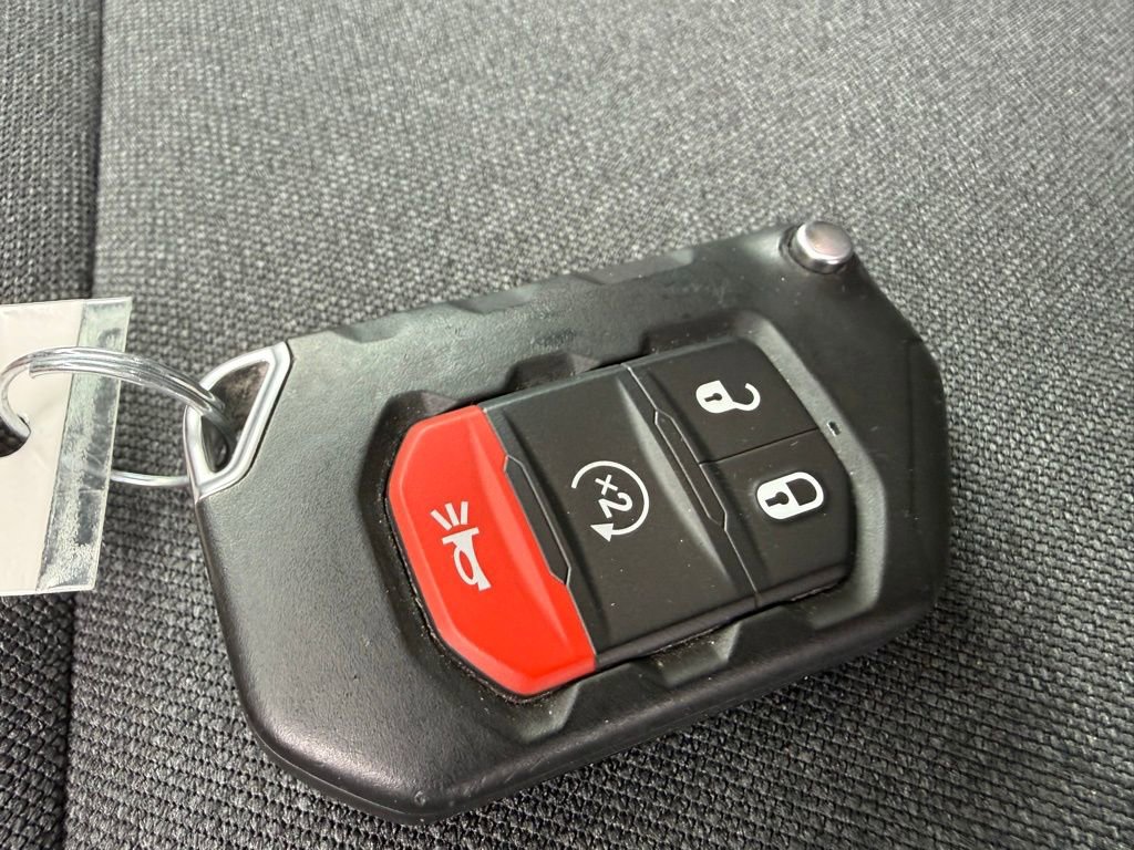 Used 2024 Jeep Gladiator Sport image 28