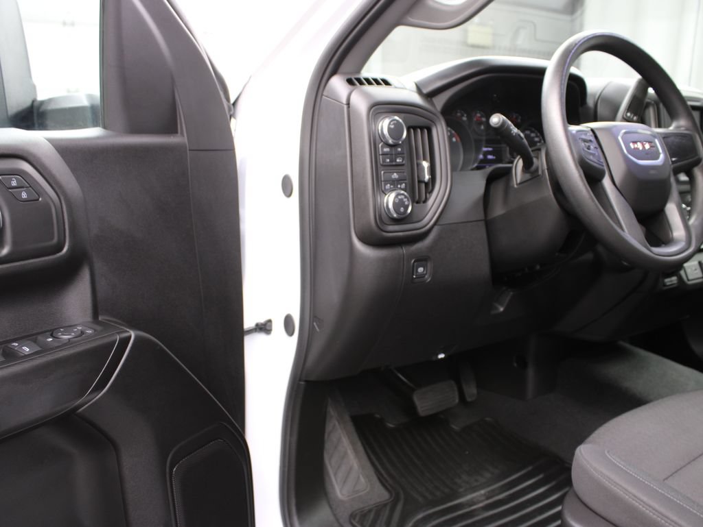 Used 2025 GMC Sierra 1500 Pro w/ Graphite Edition AWD/4WD image 45