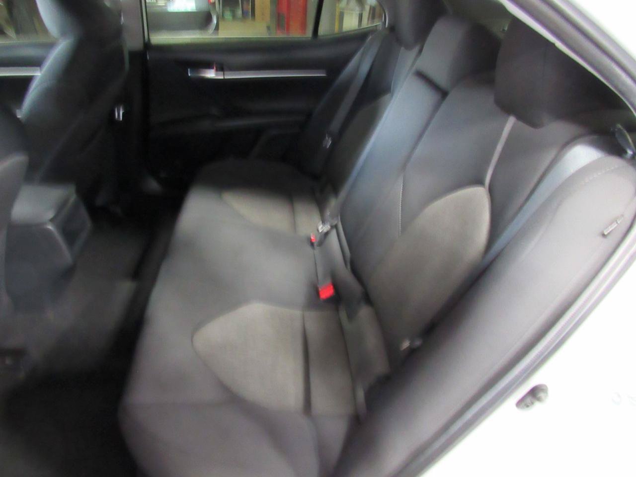 Used 2023 Toyota Camry LE FWD image 28