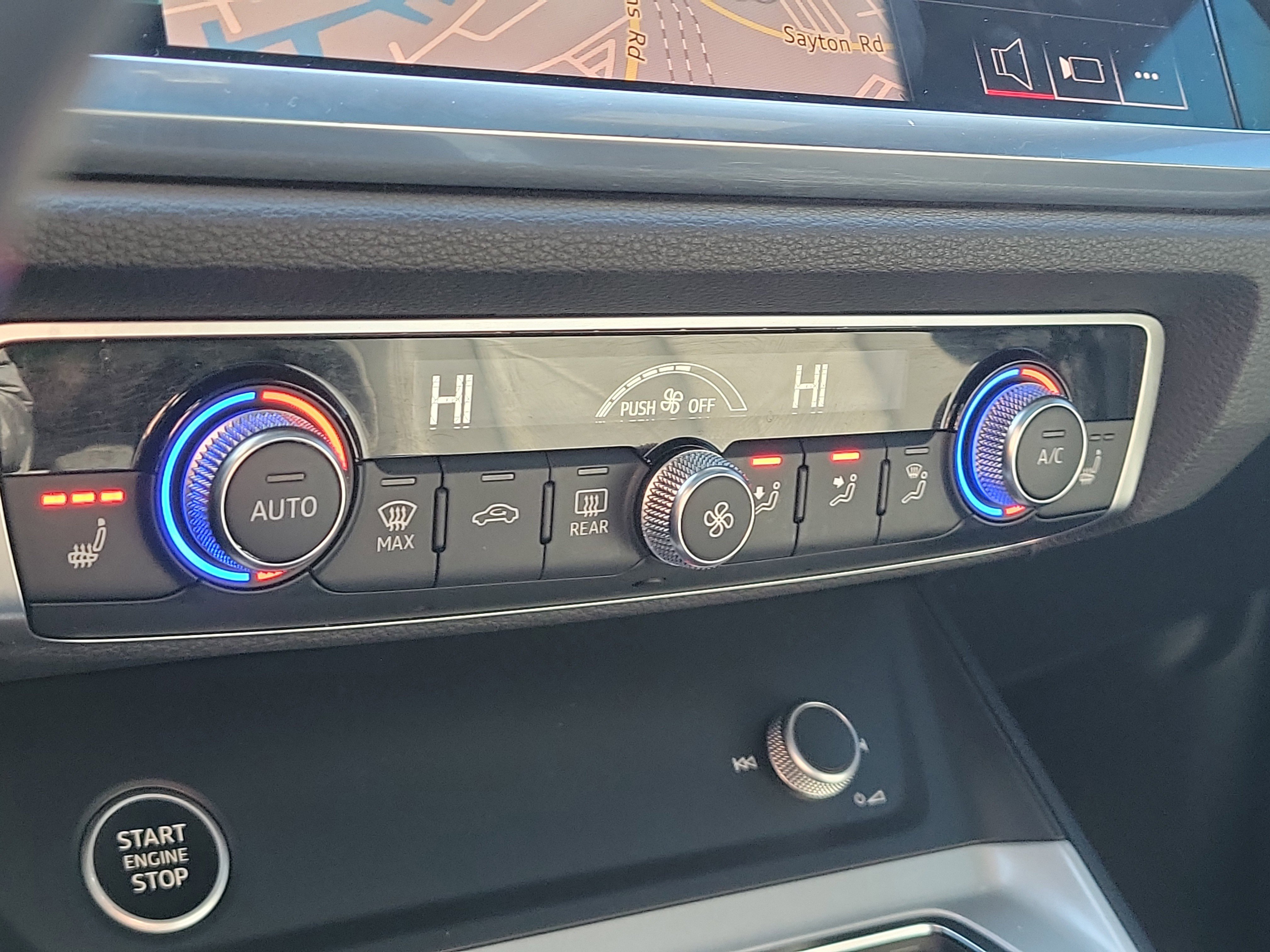 Used 2021 Audi Q3 2.0T Premium Plus w/ Premium Plus Package image 27