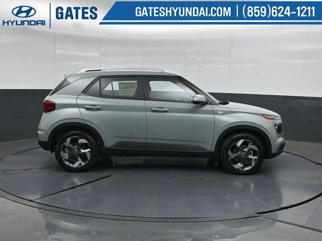 New 2026 Hyundai Venue SEL FWD image 3