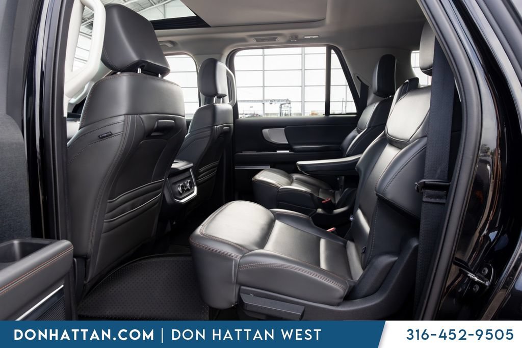Used 2025 Ford Expedition Max Active AWD/4WD image 20