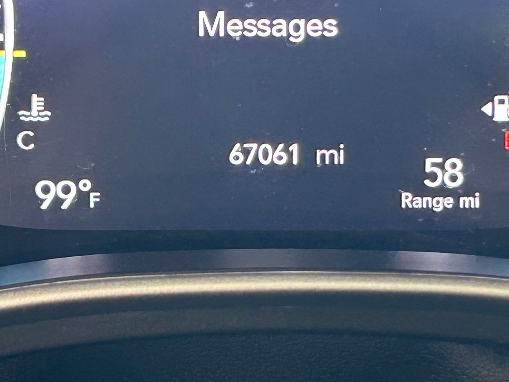 Used 2024 Chrysler Pacifica Touring-L FWD image 44