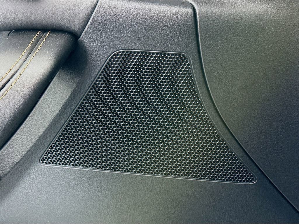 Certified 2025 MAZDA CX-70 3.3 Turbo w/ Premium Plus Pkg image 19