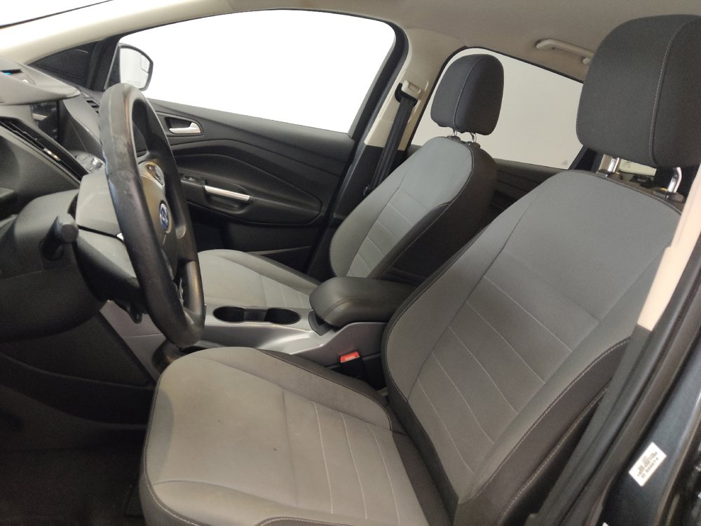 Used 2016 Ford Escape SE w/ Equipment Group 201A image 17