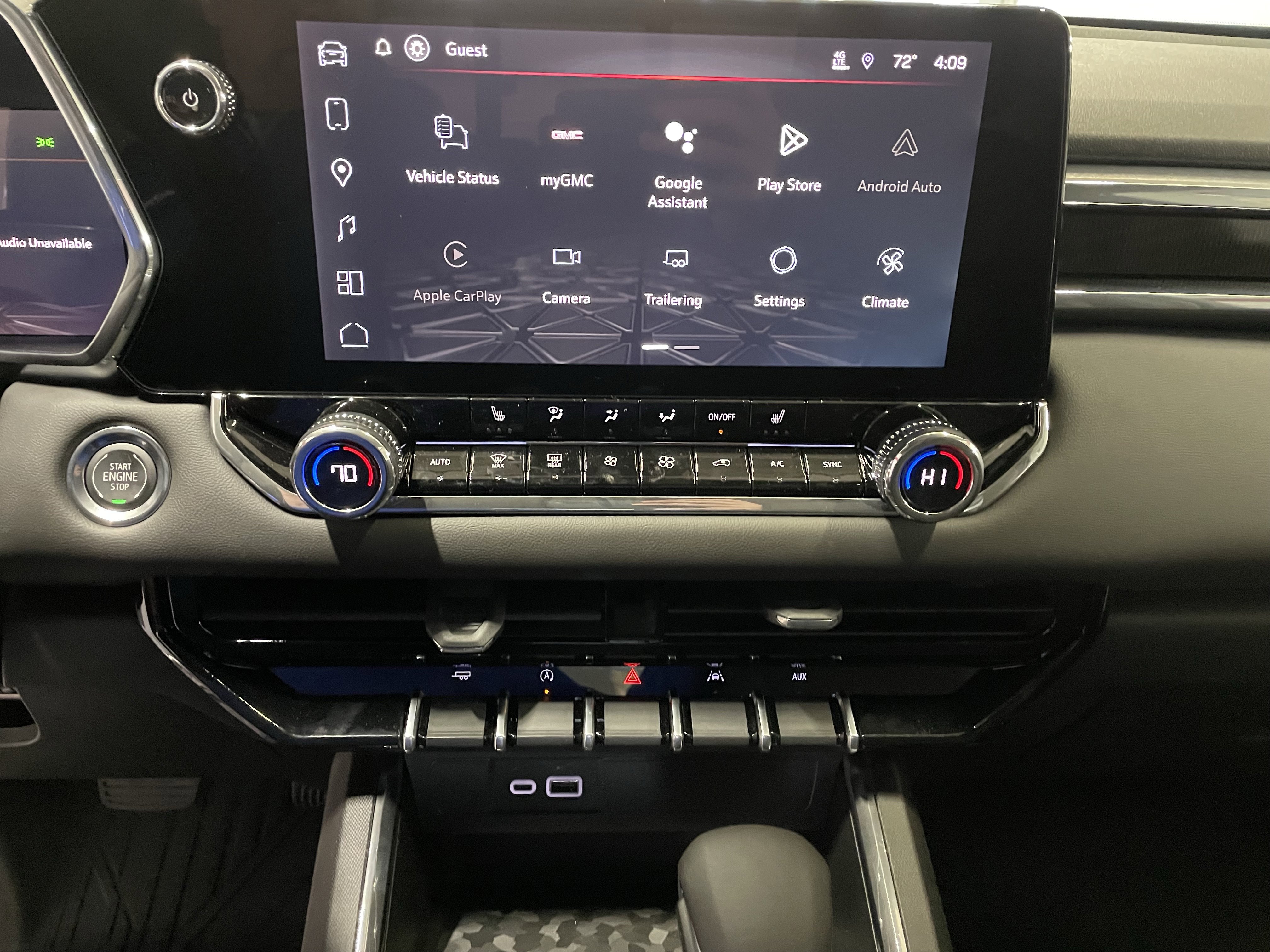 New 2026 GMC Canyon Elevation w/ Convenience Package RWD image 15