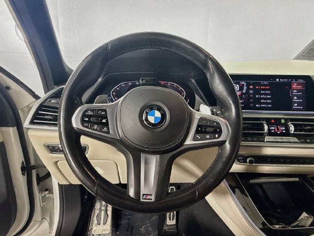 Used 2020 BMW X5 sDrive40i w/ M Sport Package RWD image 12