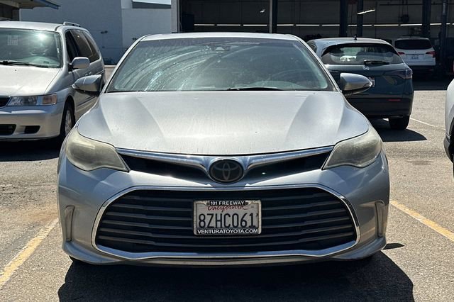 Used 2016 Toyota Avalon Limited w/ Toyota Safety Sense Package FWD image 3