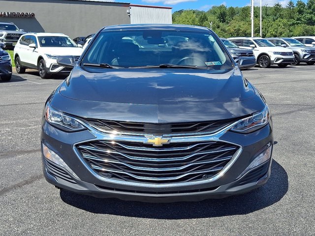 Used 2019 Chevrolet Malibu Premier w/ Sun and Wheel Package FWD image 2