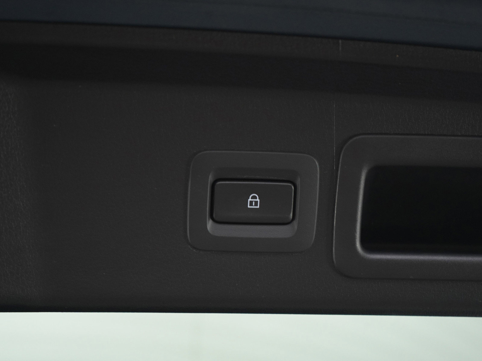 Used 2023 MAZDA CX-30 AWD 2.5 S w/ Preferred Package image 17