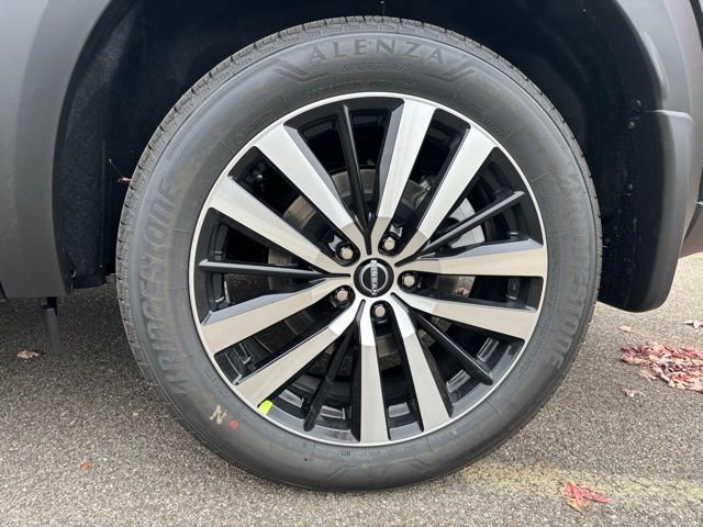 New 2025 Nissan Pathfinder Platinum image 19