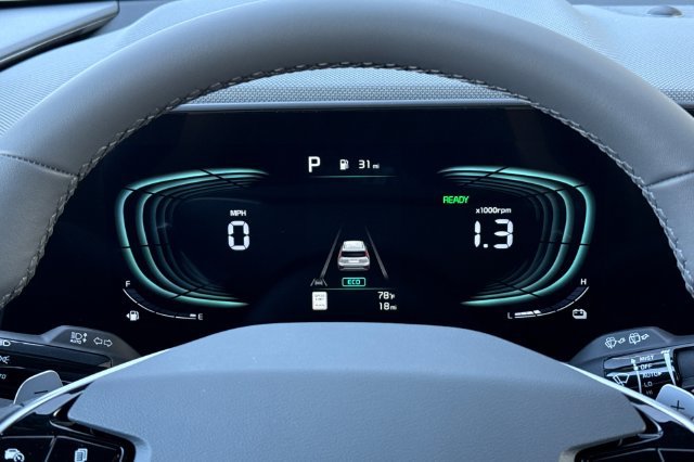 New 2026 Kia Niro EX FWD image 32