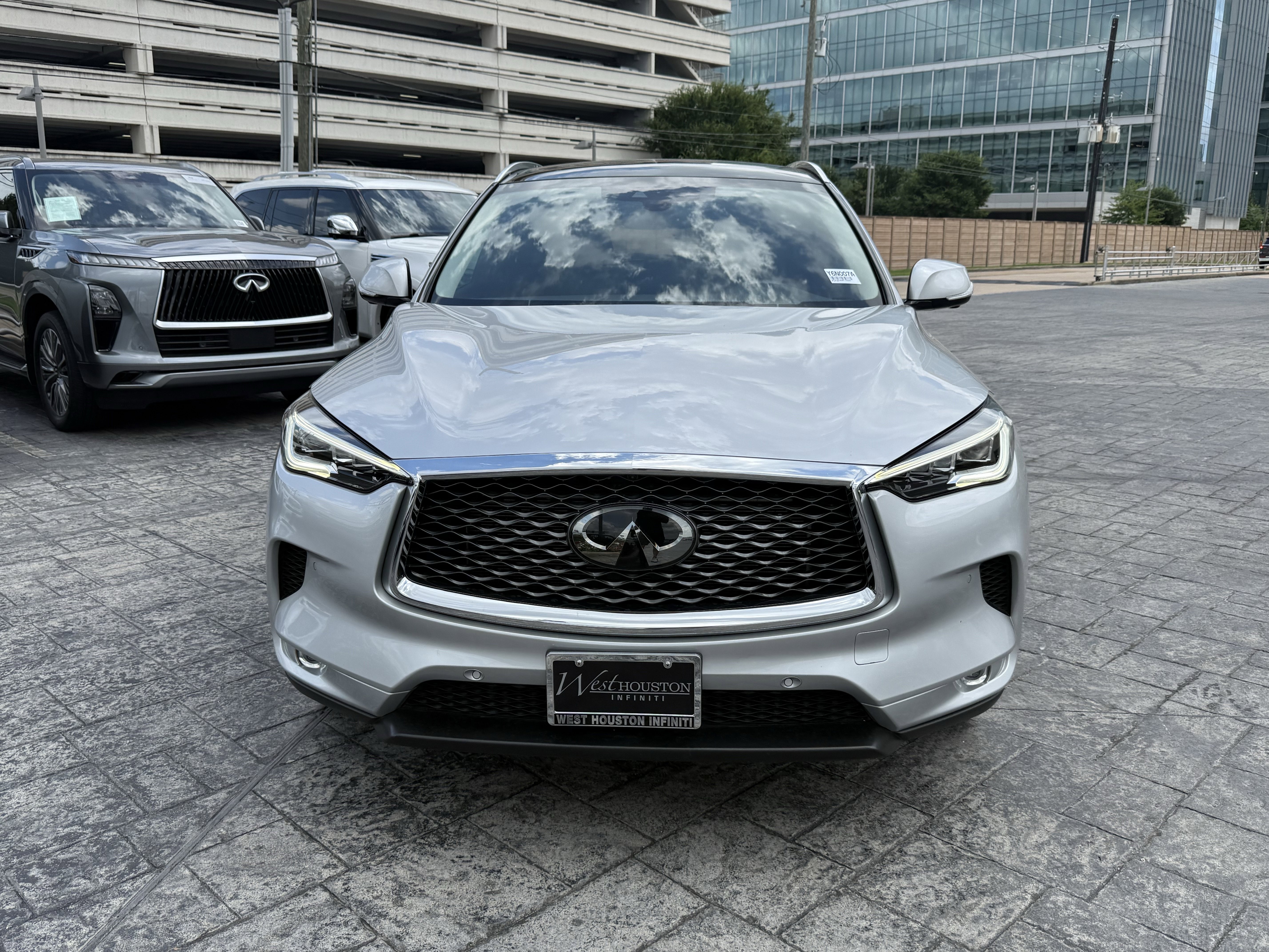 Certified 2021 INFINITI QX50 Sensory FWD image 2