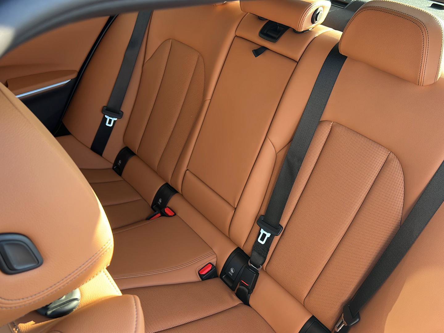 Used 2025 BMW M340i image 31