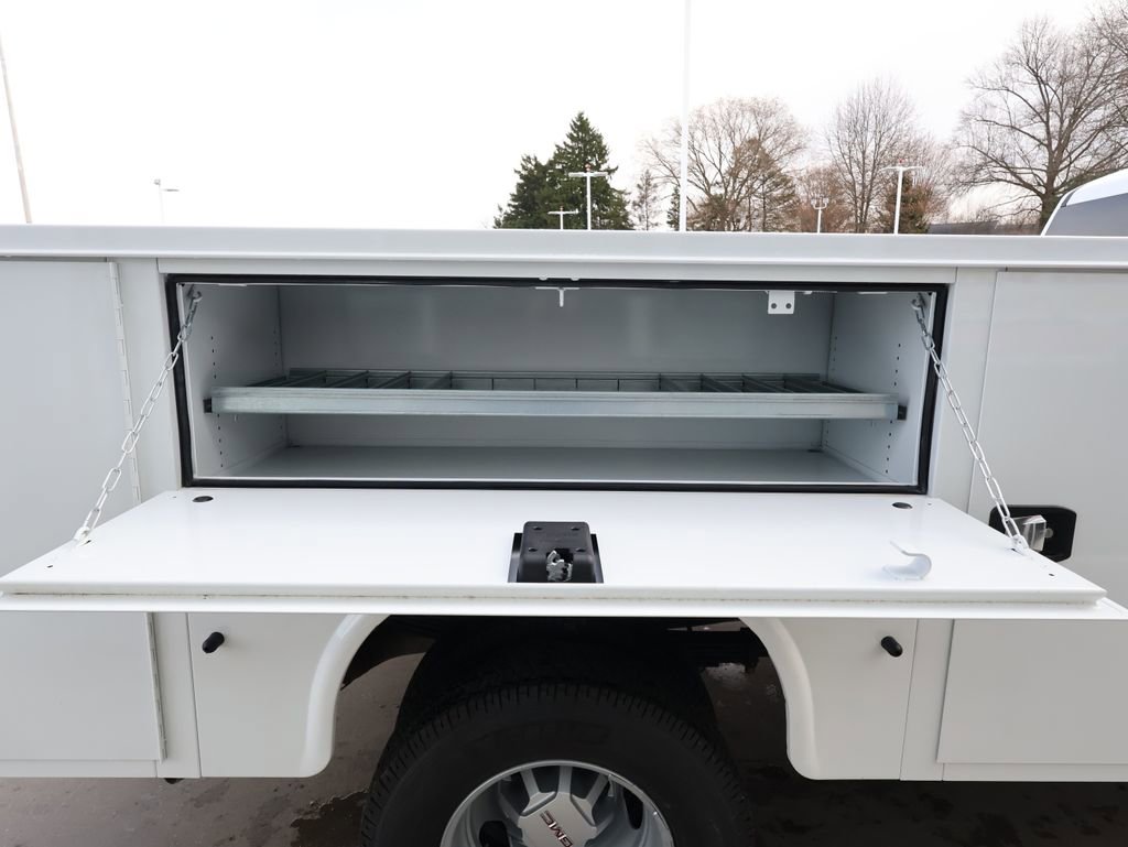 New 2026 GMC Sierra 3500 Pro w/ Convenience Package image 30