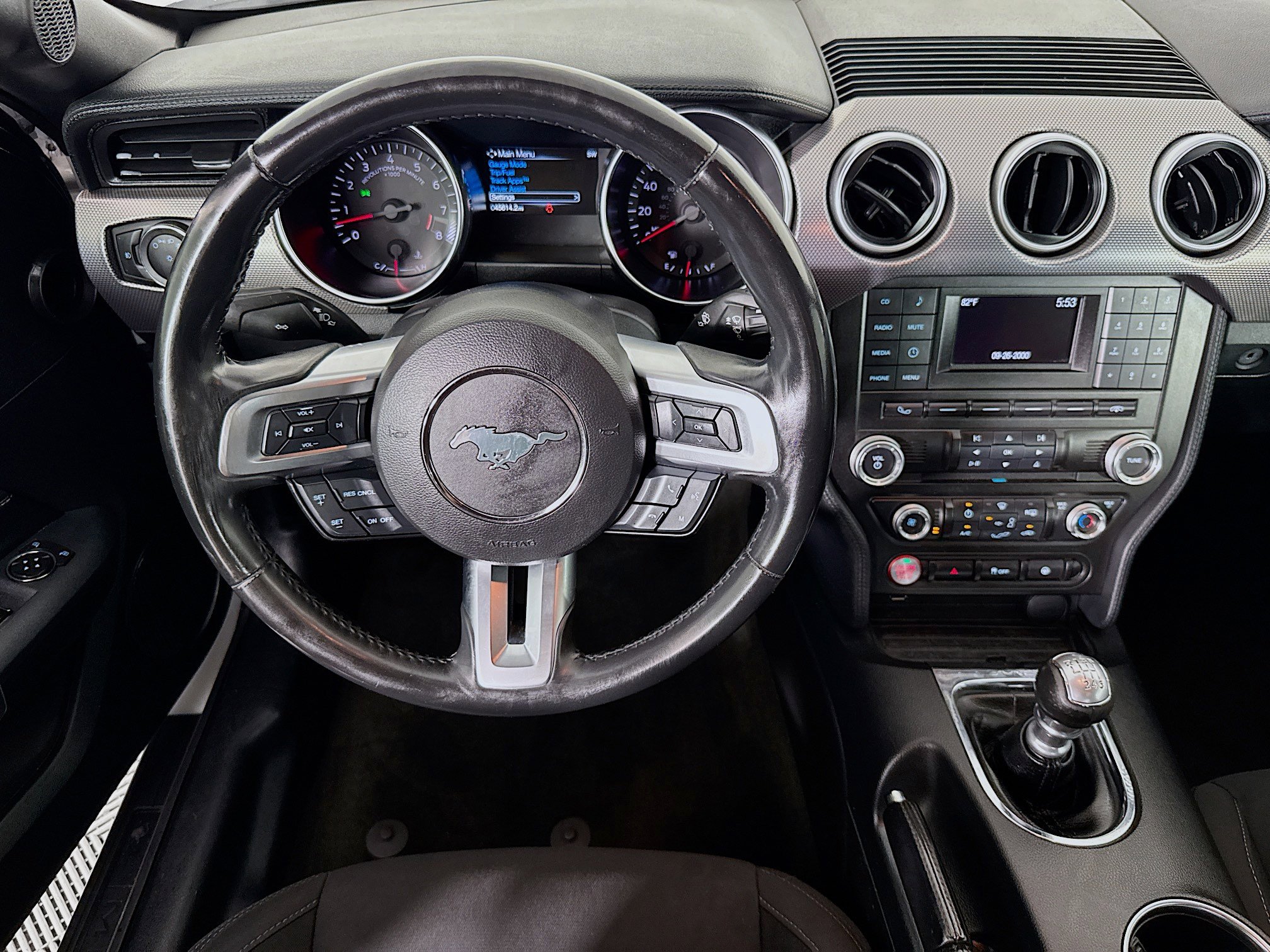 Used 2018 Ford Mustang GT RWD image 16