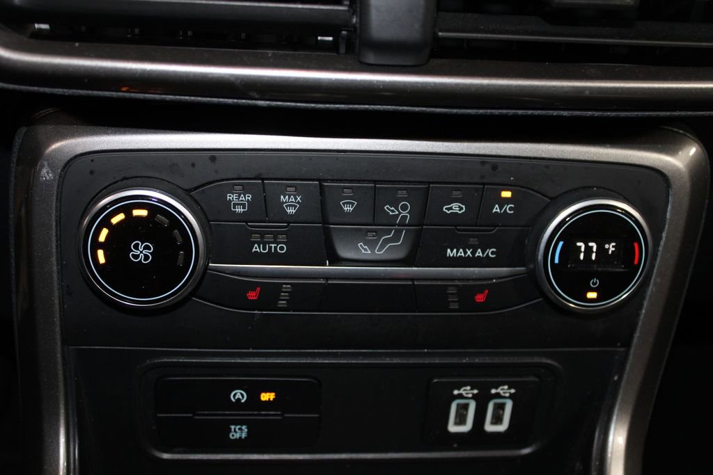 Used 2021 Ford EcoSport SE image 28