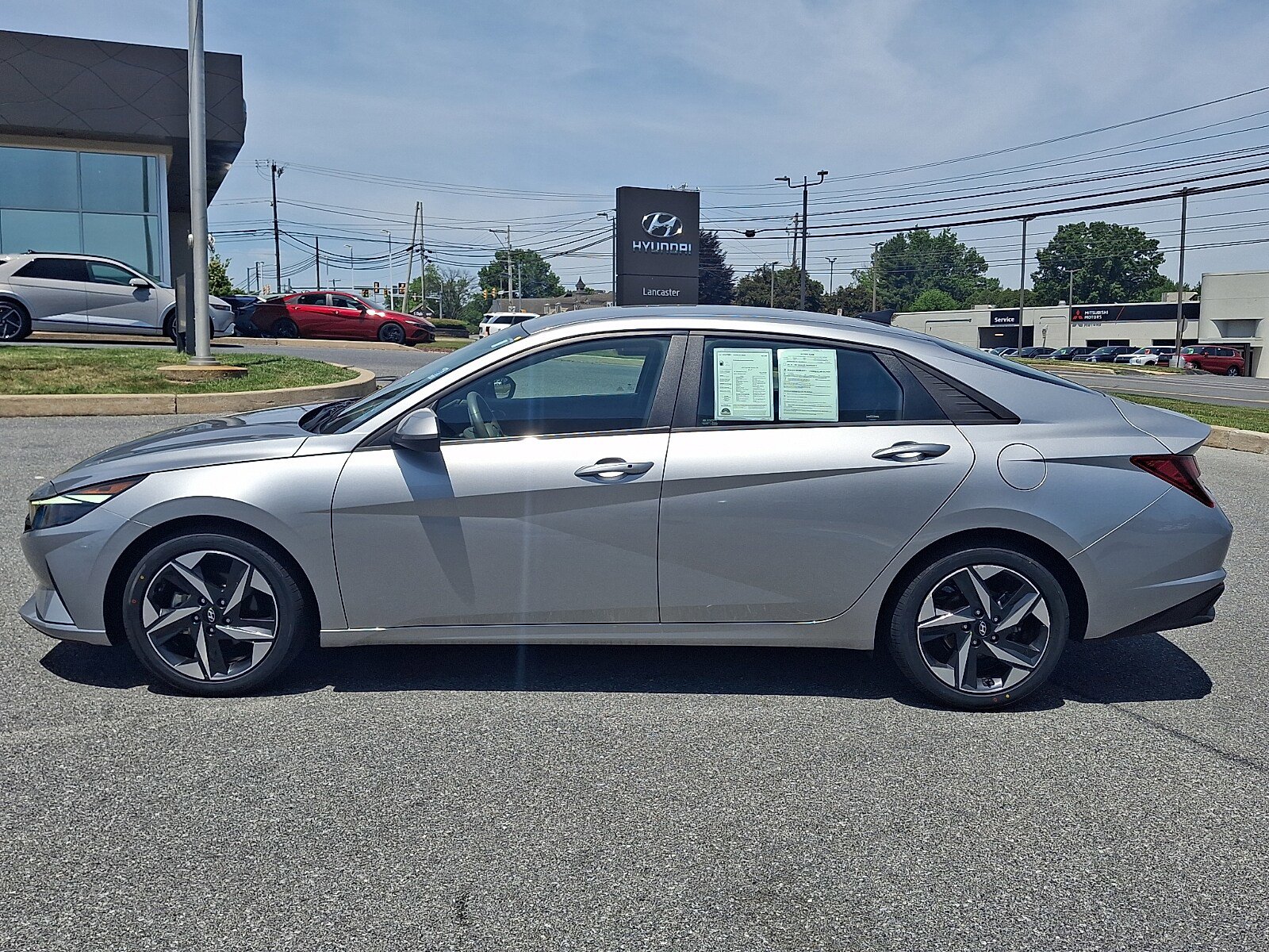Certified 2023 Hyundai Elantra SEL w/ Convenience Package FWD image 8