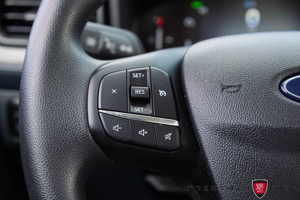 Used 2025 Ford Maverick XL FWD image 24