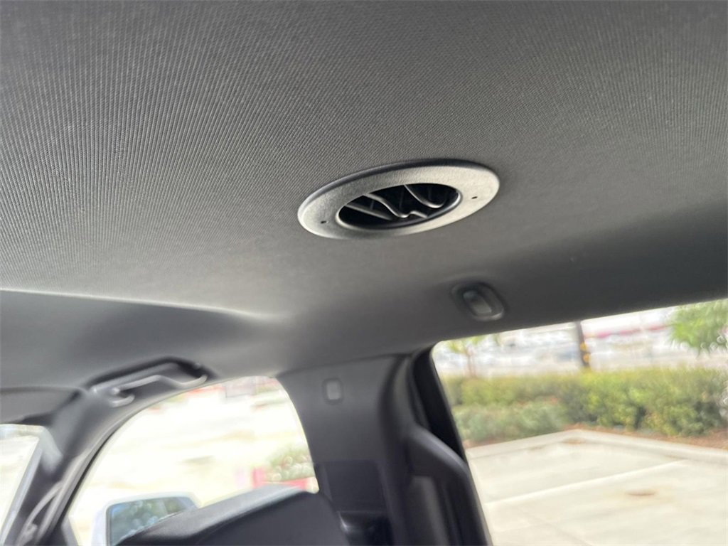 Used 2024 Chevrolet Tahoe LT image 19