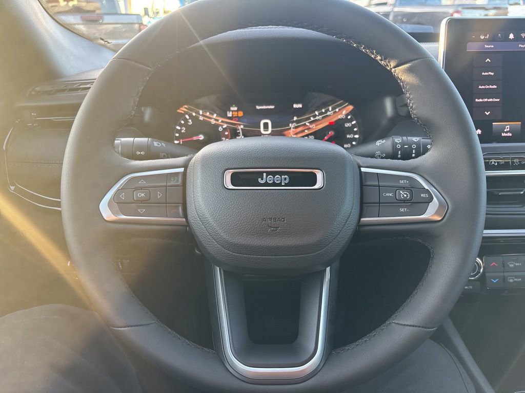 New 2026 Jeep Compass Latitude AWD/4WD image 29