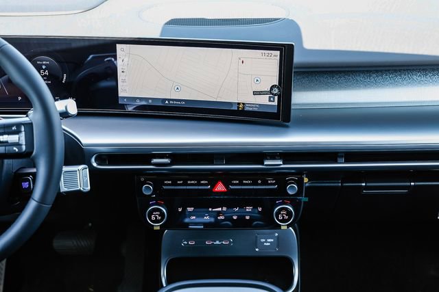 New 2026 Hyundai Ioniq 9 SE w/ Tow & Go Package image 13