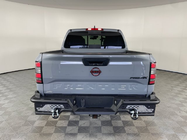 Used 2024 Nissan Frontier PRO-4X w/ Technology Package AWD/4WD image 14