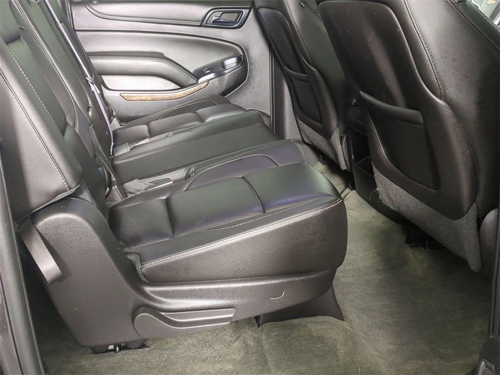 Used 2015 Chevrolet Suburban LT image 26