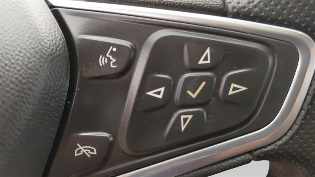 Used 2022 Chevrolet Malibu LT image 21