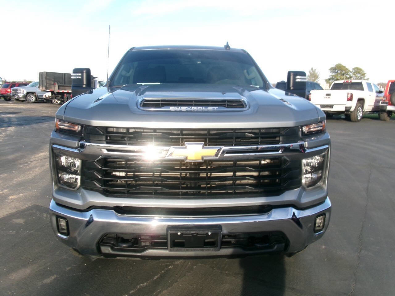 Used 2024 Chevrolet Silverado 3500 LT w/ All Star Edition AWD/4WD image 7