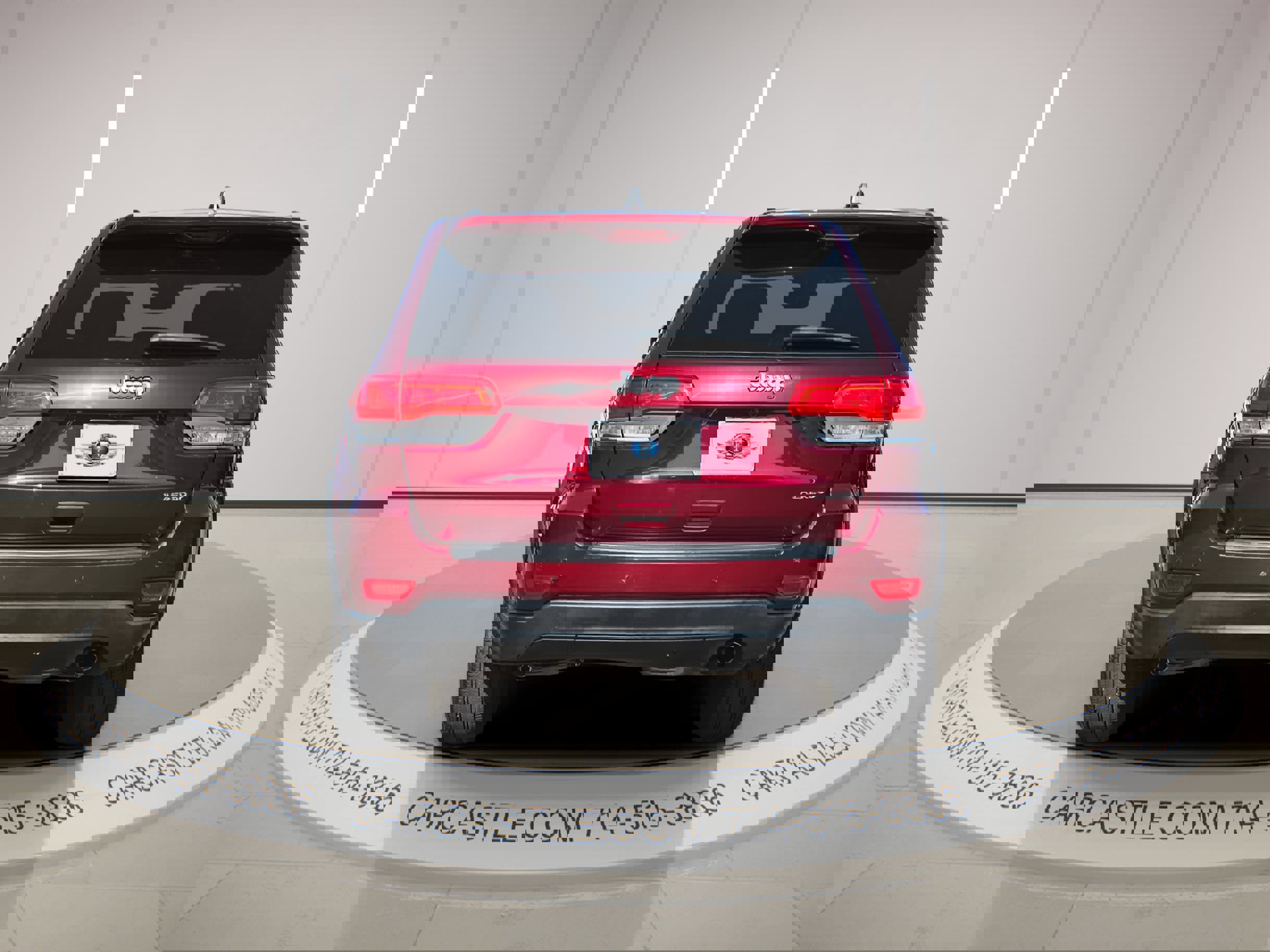 Used 2017 Jeep Grand Cherokee Laredo image 7