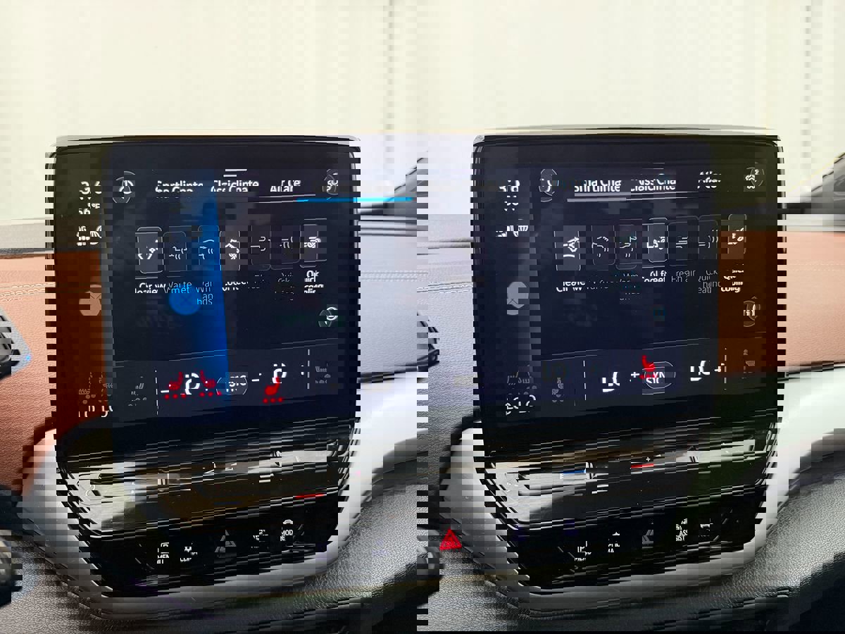 Used 2022 Volkswagen ID.4 Pro S image 23