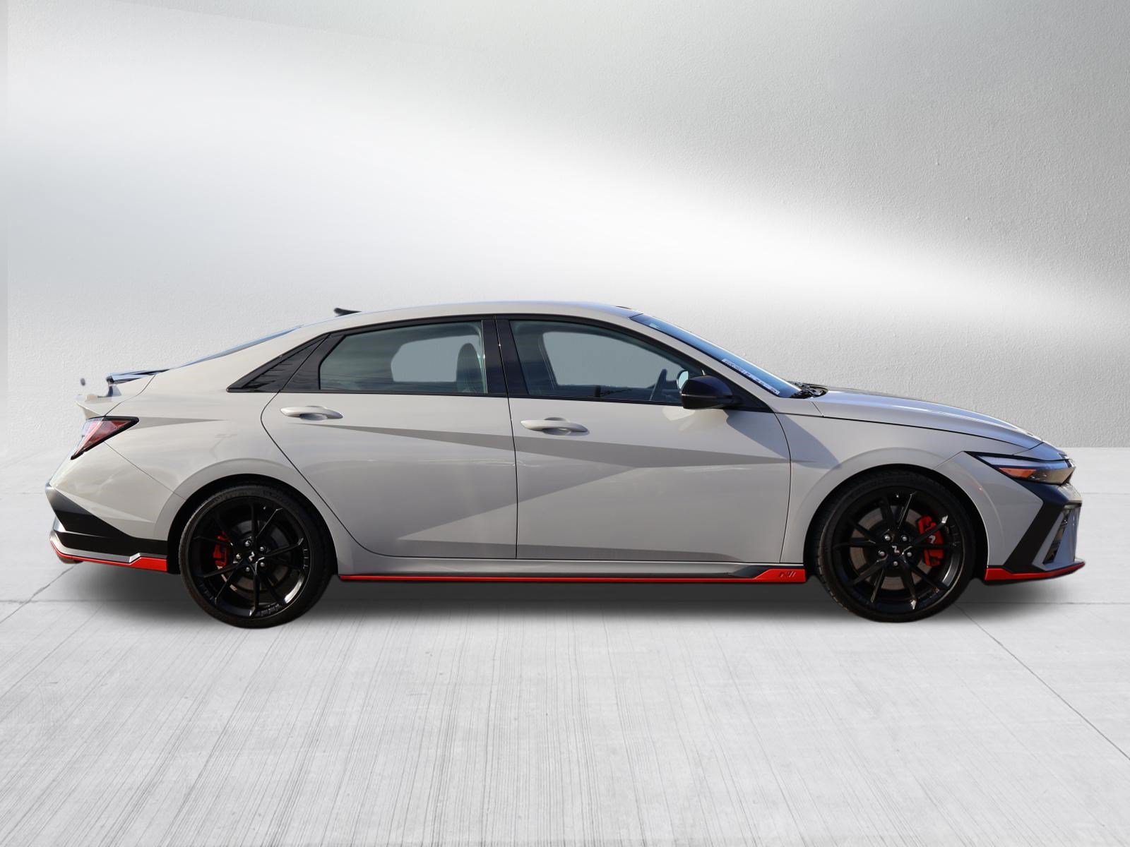 Used 2025 Hyundai Elantra N FWD image 8