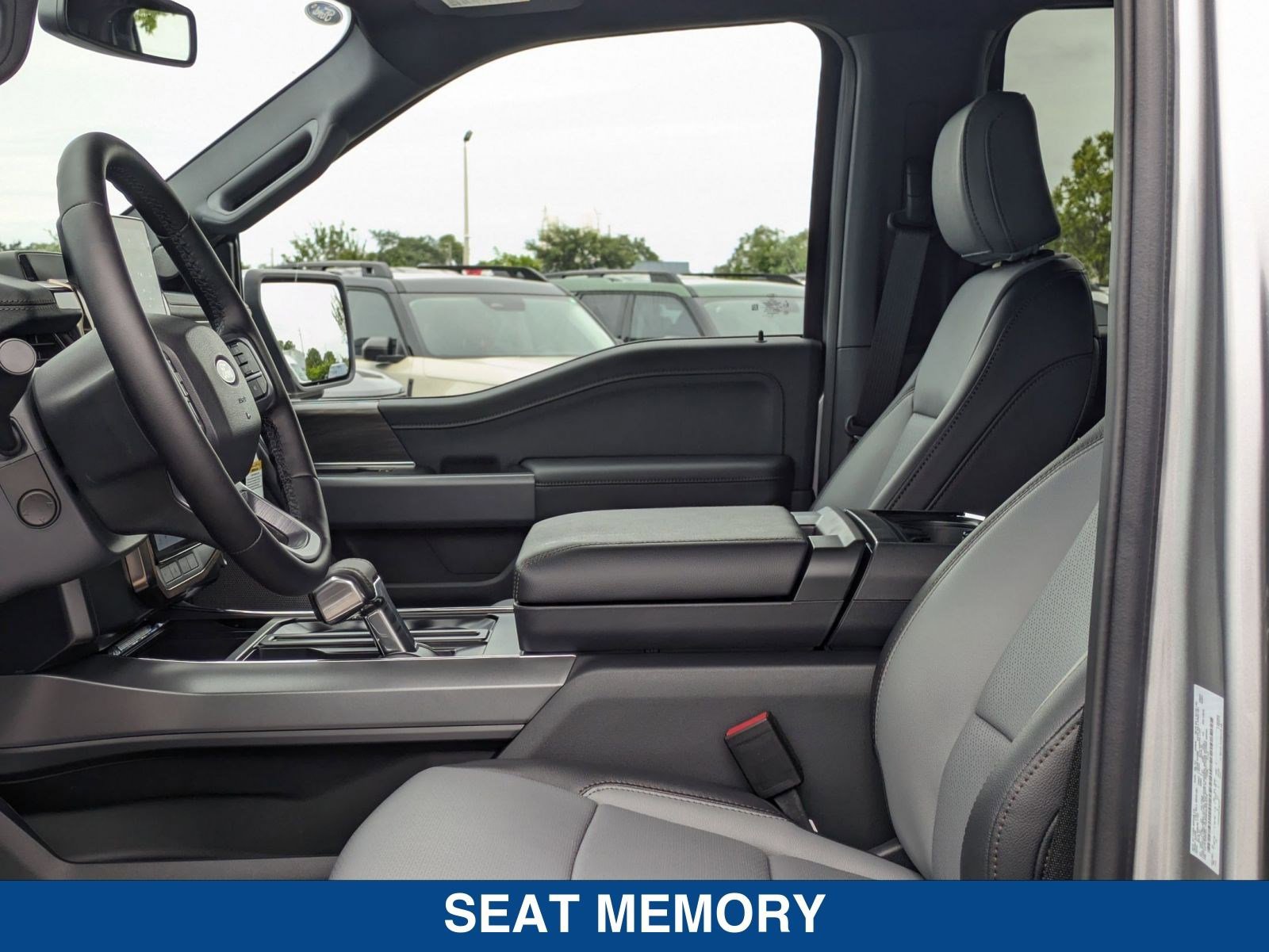 New 2025 Ford F150 Lightning Lariat image 22