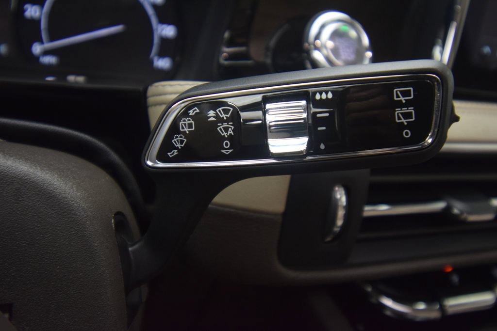 Used 2020 Lincoln Corsair Reserve w/ Appearance Package AWD/4WD image 24