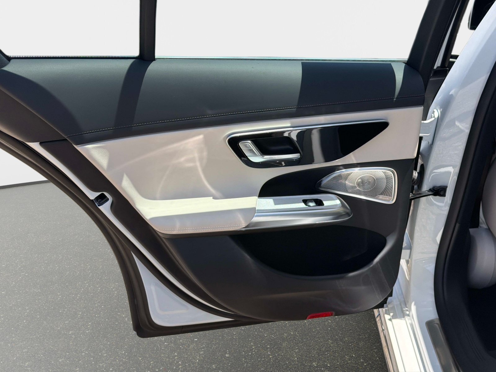 Certified 2026 Mercedes-Benz E 450 4MATIC Sedan image 12