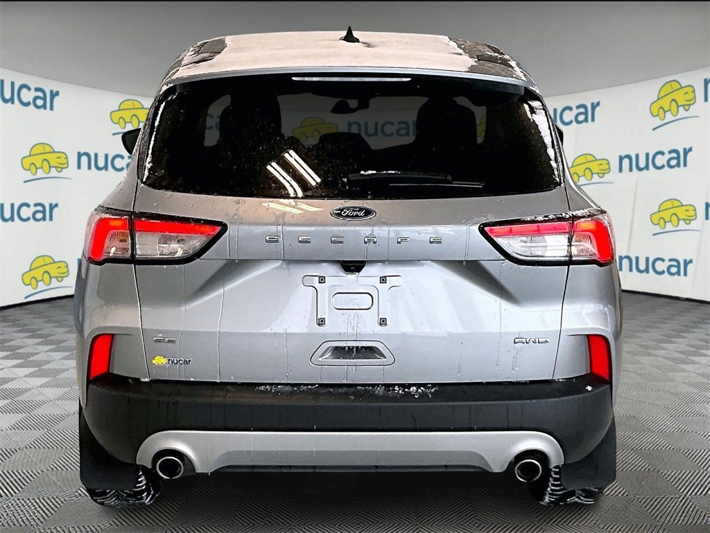 Used 2022 Ford Escape SE w/ Cold Weather Package image 5