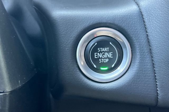 Used 2021 GMC Yukon SLT w/ Rear Media and Nav Package image 30