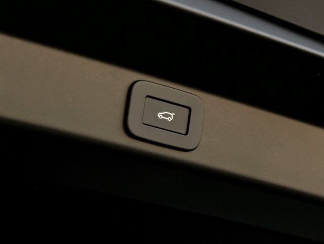 New 2027 Land Rover Range Rover Sport Dynamic SE AWD/4WD image 28