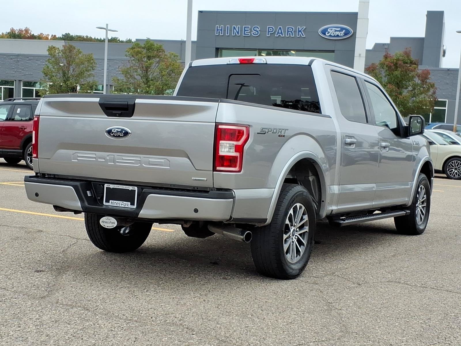 Used 2020 Ford F150 XLT w/ Equipment Group 302A Luxury AWD/4WD image 7