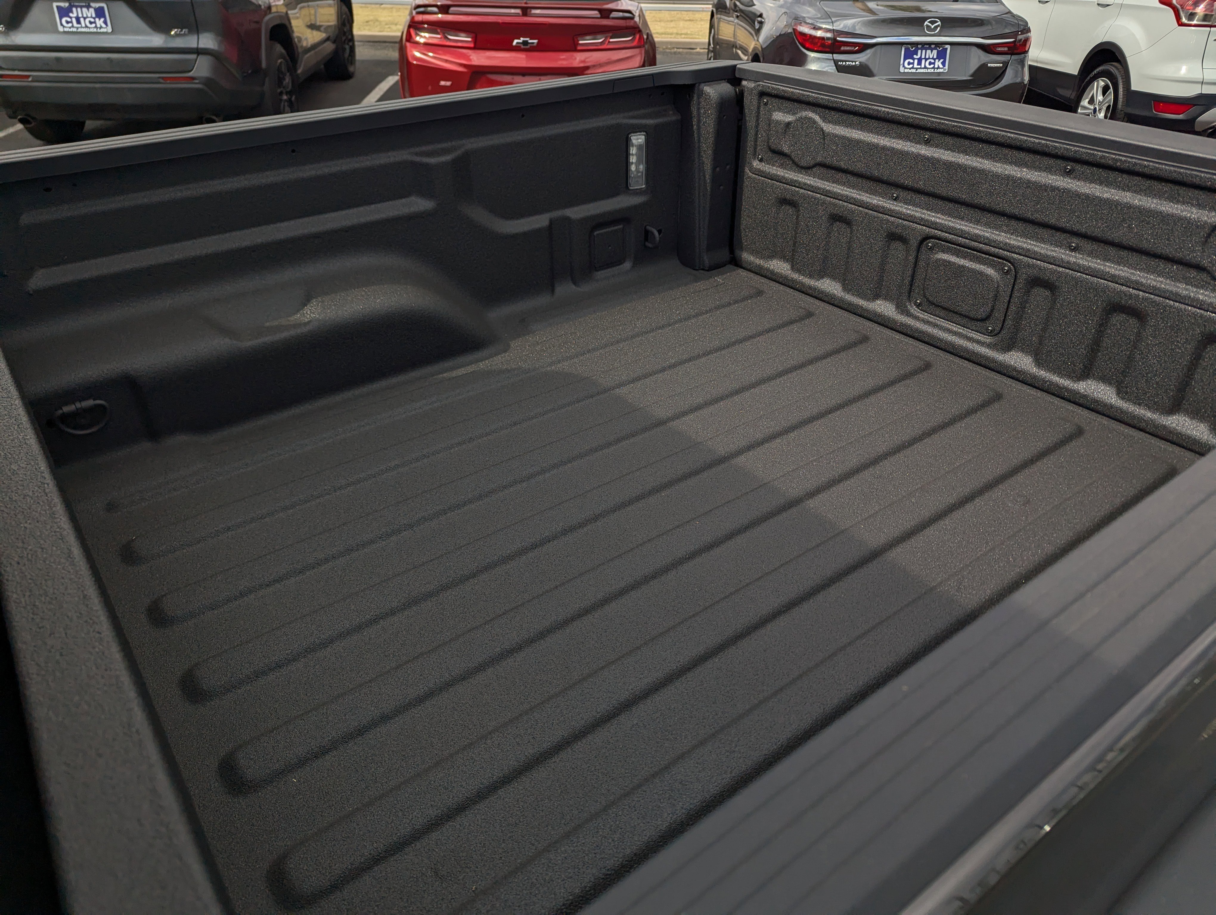 New 2025 Jeep Gladiator Sport image 8