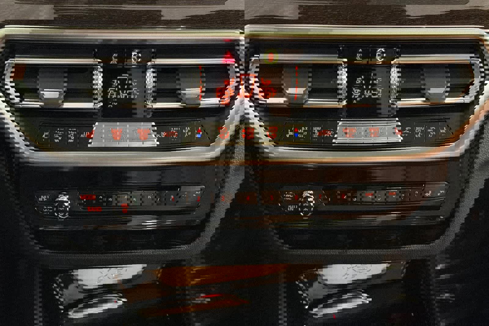 Used 2023 BMW X3 xDrive30i w/ Premium Package image 21