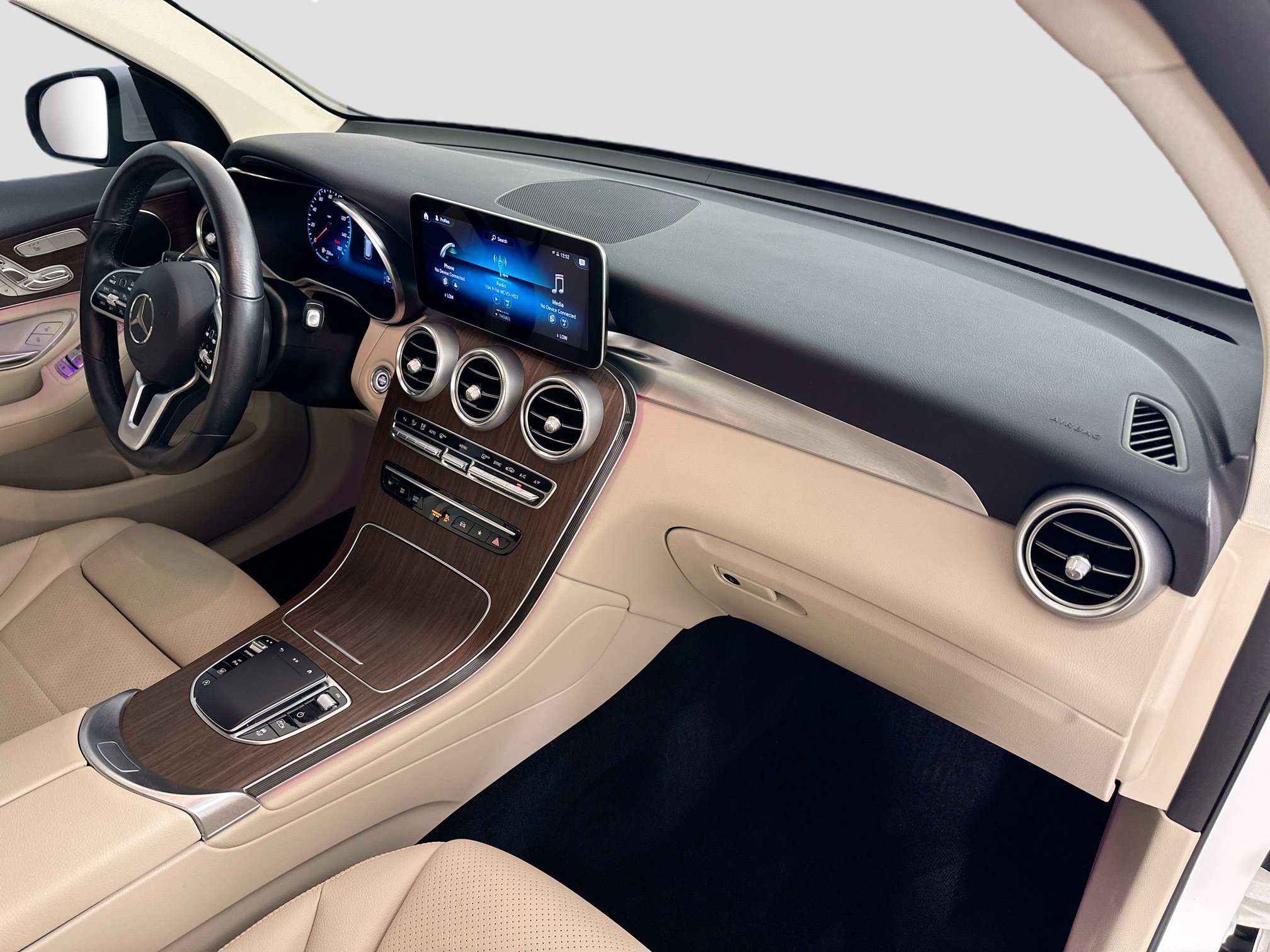 Certified 2022 Mercedes-Benz GLC 300 4MATIC image 33