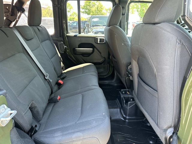 Used 2022 Jeep Wrangler Unlimited Sport AWD/4WD image 12