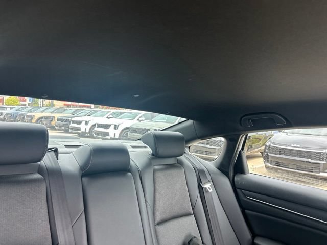 Used 2020 Honda Accord Sport image 9
