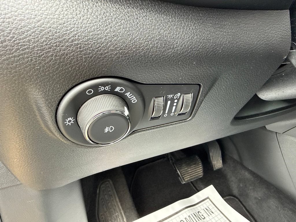 New 2026 Jeep Compass Limited AWD/4WD image 22